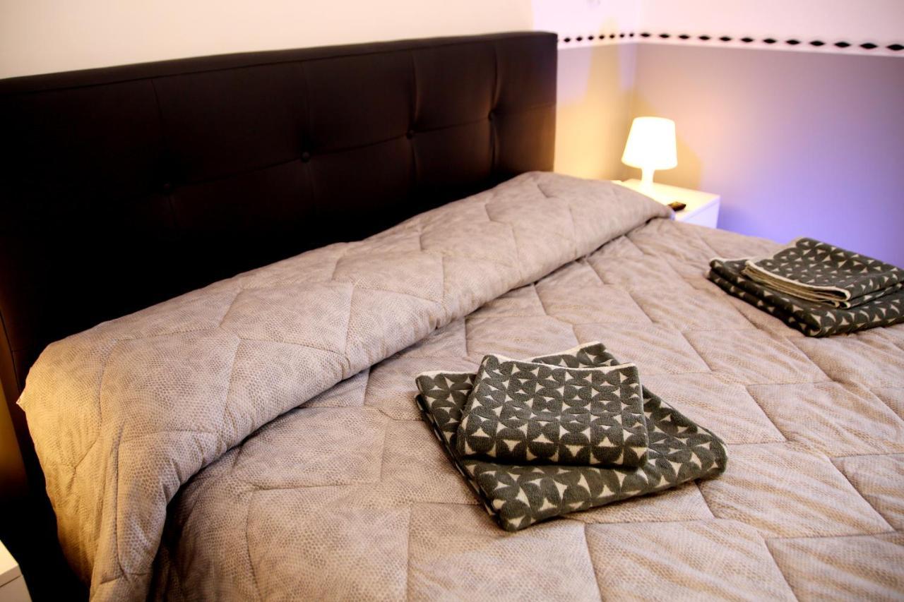 Casa Alma Apartment Наполи Екстериор снимка